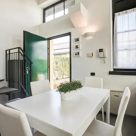 Fondazione Prada Loft 40 Dom wakacyjny Mediolan