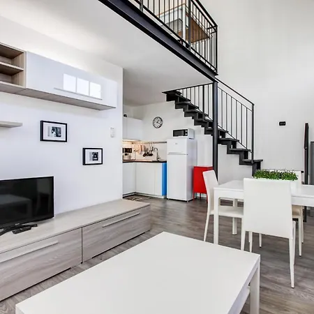 Fondazione Prada Loft 40 Dom wakacyjny Mediolan